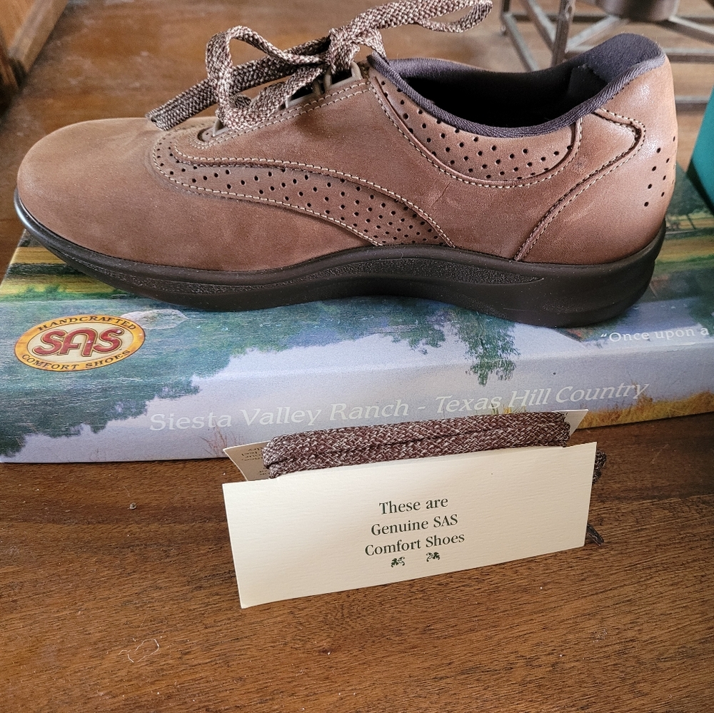 SAS Walk Easy Be Happy Chocolate Walking Shoes Size 7M
